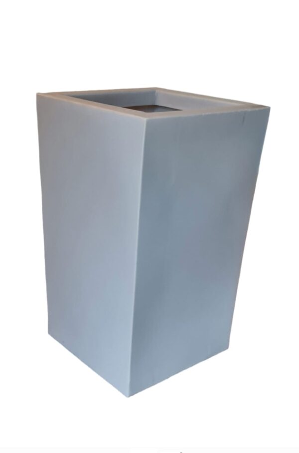Macetero Grande Piramidal 67cm - Imagen 2